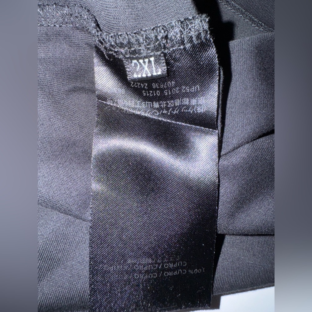 Versace Black Graphic Tee - Picture 6 of 7